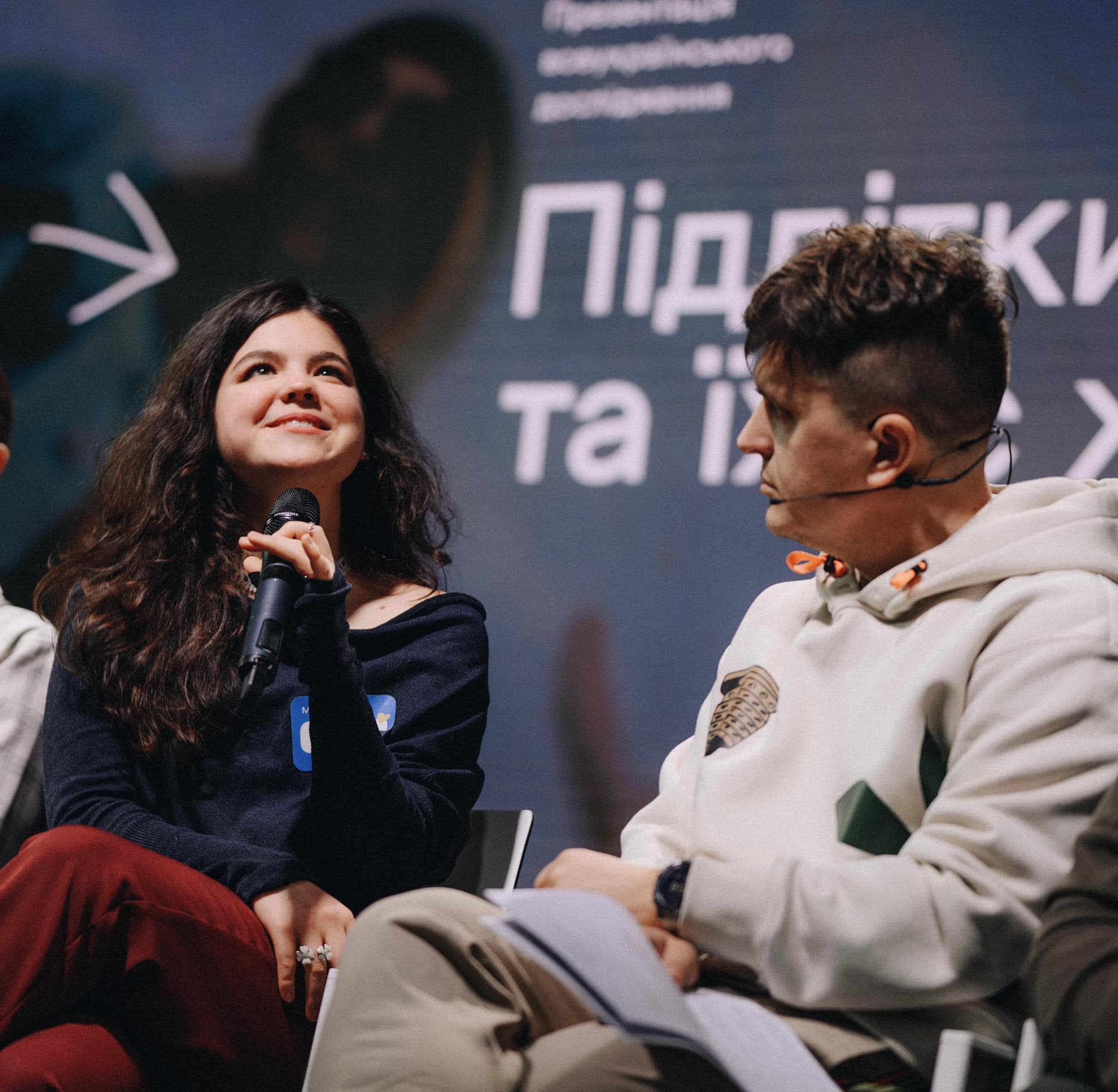 Kyiv Post про дослідження настроїв підлітків від Клубу Добродіїв: 95% юних громадян вірить у перемогу України, при цьому 70% хоче навчатися та жити в Україні